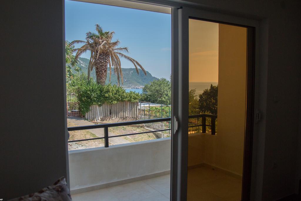 Del Mar Apartments Čanj Eksteriør billede