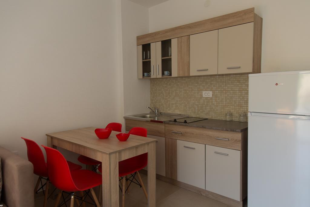 Del Mar Apartments Čanj Eksteriør billede